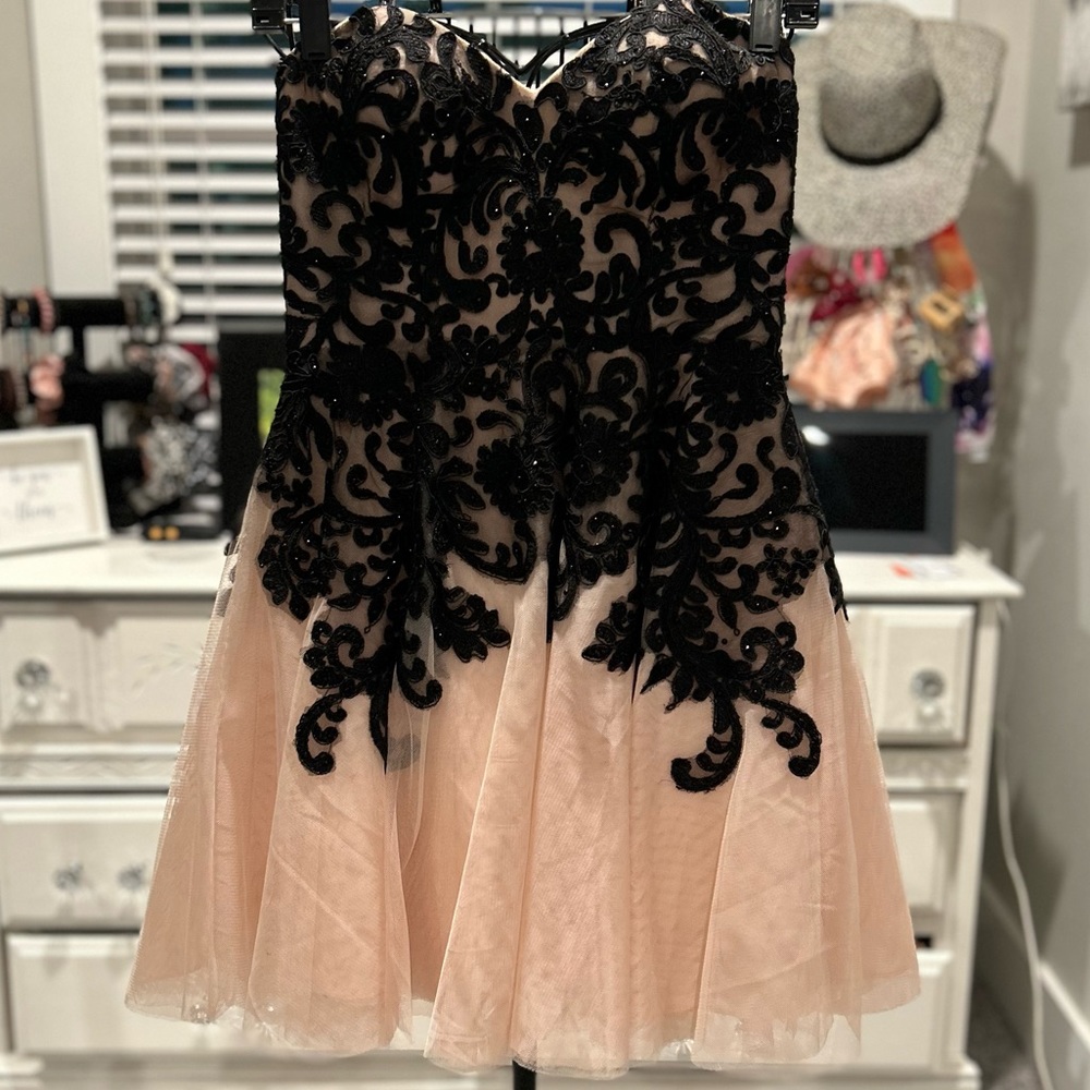 Homecoming or Cocktail dress